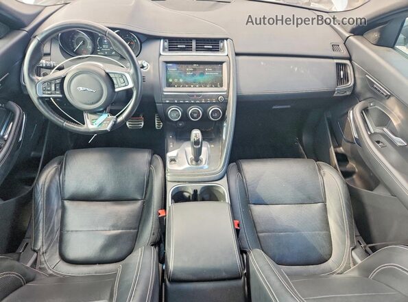 SADFT2GX2J1Z09552 2018 JAGUAR E-PACE White Widok deski rozdzielczej