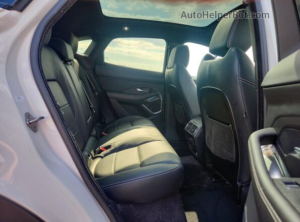 SADFT2GX2J1Z09552 2018 JAGUAR E-PACE White Widok wnętrza z tyłu