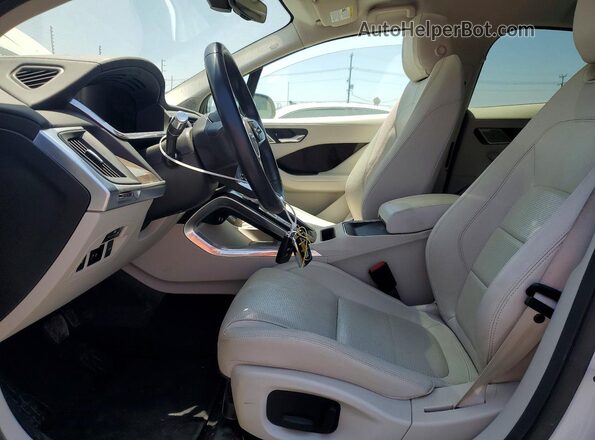 SADHC2S18K1F66276 2019 JAGUAR I-PACE Белый Вид салона спереди