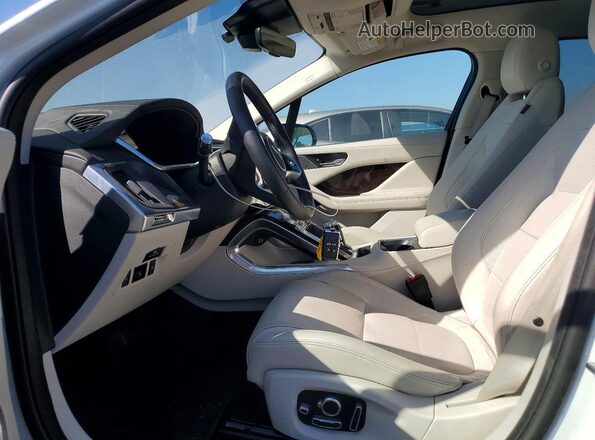 SADHD2S14K1F75327 2019 JAGUAR I-PACE Белый Вид салона спереди