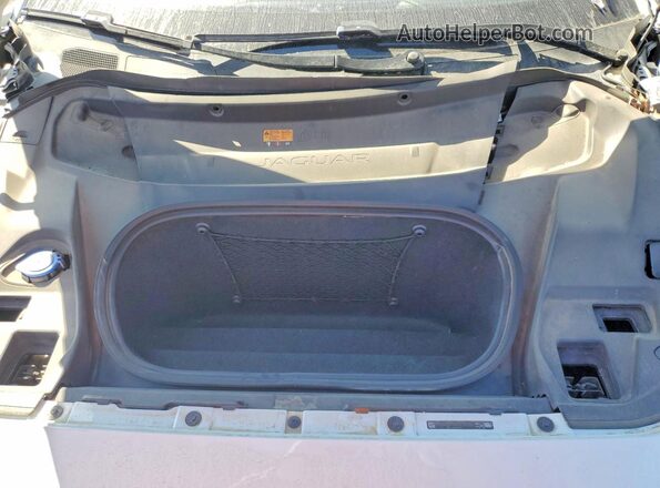 SADHD2S18K1F76089 2019 JAGUAR I-PACE White Engine compartment view