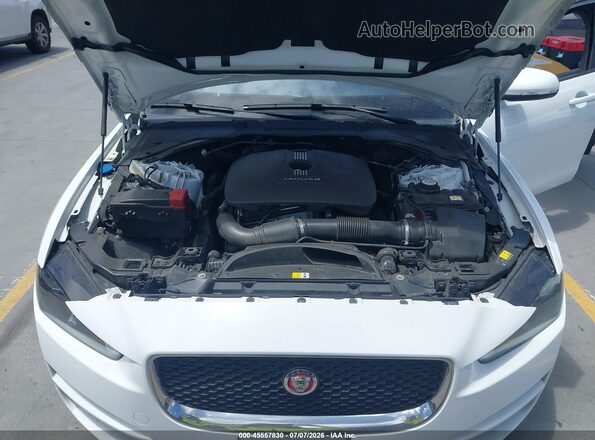 SAJAD4BG1HA965953 2017 JAGUAR XF White Widok z tyłu