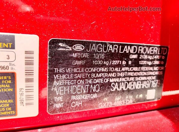 SAJAD4BN6HA971679 2017 JAGUAR XF Red Vista del compartimento del motor