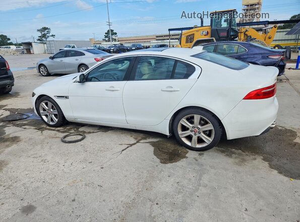 SAJAD4BN7HA971335 2017 JAGUAR XF White Trasero izquierdo