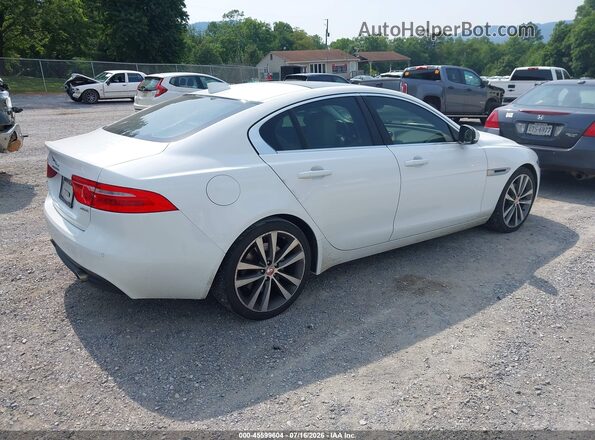 SAJAE4BG2HA967076 2017 JAGUAR XF White Tył prawy