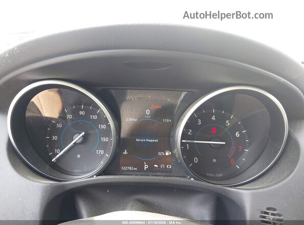 SAJAE4BG2HA967076 2017 JAGUAR XF White Widok tylnych siedzeń