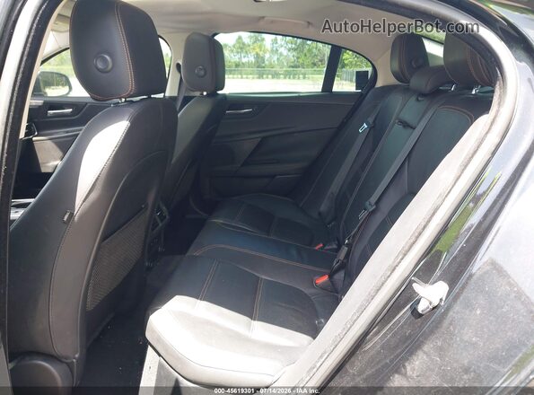 SAJAE4BG9HA950923 2017 JAGUAR XF Черный Вид наклейки с VIN-кодом