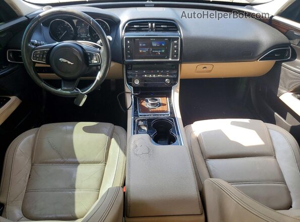 SAJAE4BG9HA963719 2017 JAGUAR XF Угольный Вид панели приборов