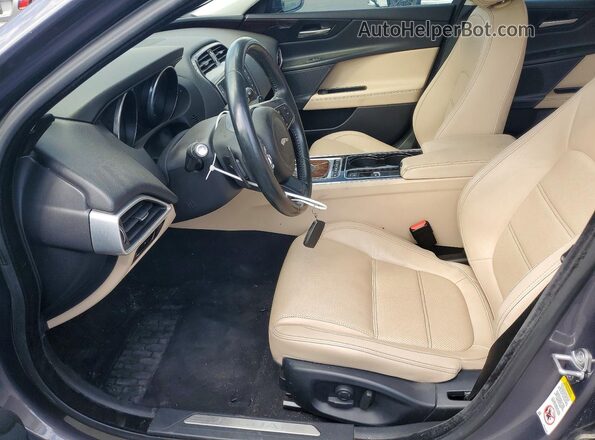 SAJAE4BN7HA951311 2017 JAGUAR XF Gray Սալոնի դիմացի տեսք
