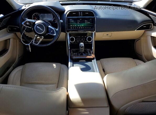 SAJAE4FX8LCP63440 2020 JAGUAR XF Black Vista del salpicadero
