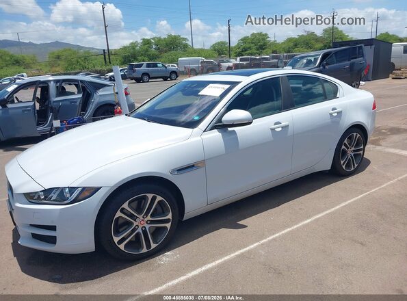 SAJAJ4BV0HA963750 2017 JAGUAR XF White Przód lewy