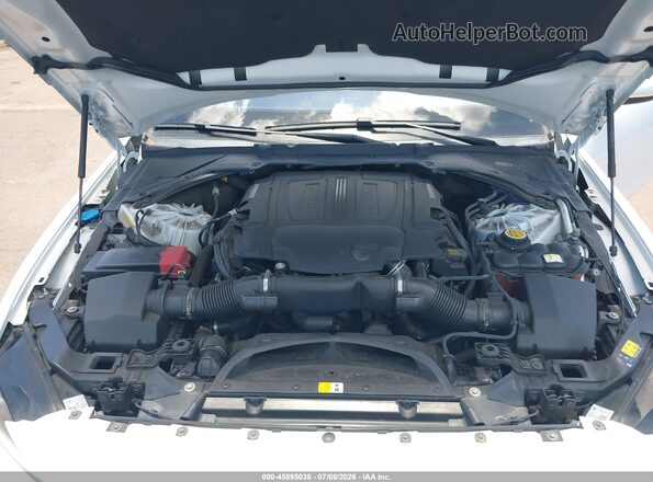 SAJAJ4BV0HA963750 2017 JAGUAR XF White Widok z tyłu