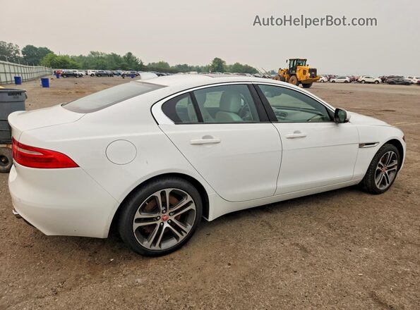 SAJAJ4BV3HA968652 2017 JAGUAR XF Белый Задняя правая четверть