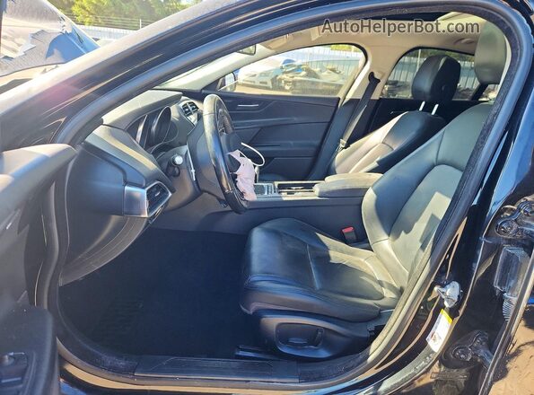 SAJAJ4FX3JCP38714 2018 JAGUAR XF Black Front interior view