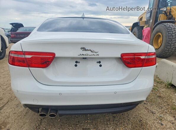 SAJAL4FN2JCP36736 2018 JAGUAR XF White Widok z tyłu