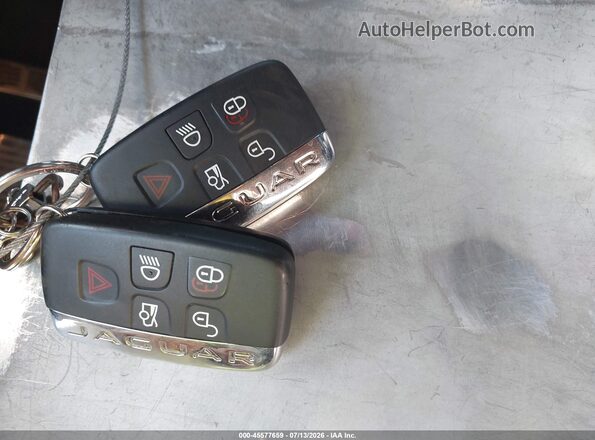 SAJAL4FX8KCP51499 2019 JAGUAR XF Black Vista del salpicadero