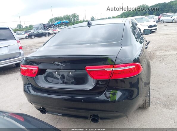 SAJAM4FV6JCP17622 2018 JAGUAR XF Black 