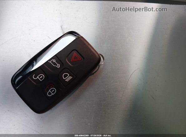 SAJAR4BG2HA965834 2017 JAGUAR XF Burgundy Widok deski rozdzielczej