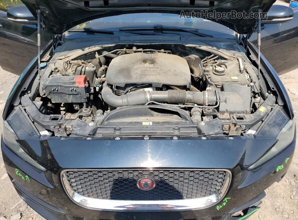 SAJAR4BG7HA960130 2017 JAGUAR XF Black Սալոնի հետևի տեսք