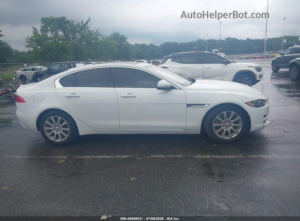 SAJAR4FX2KCP49939 2019 JAGUAR XF White Вид задньої частини салону