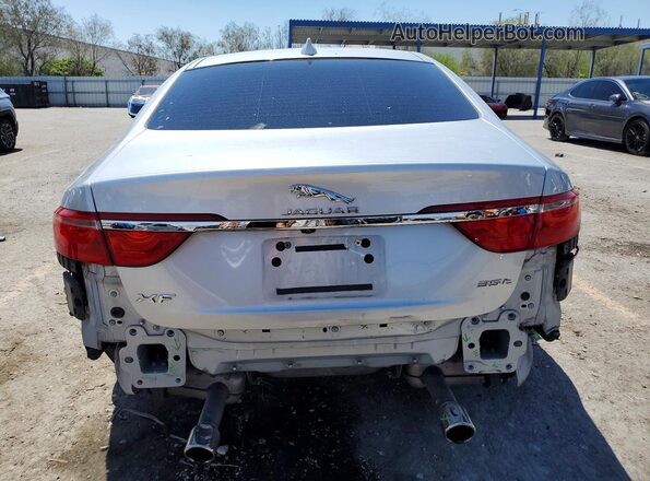SAJBD4BV7HCY27230 2017 JAGUAR XF Silver Rear view