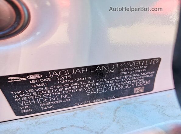 SAJBD4BV9GCY13294 2016 JAGUAR XF White Vista del compartimento del motor