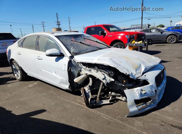 SAJBD4BV9GCY13294 2016 JAGUAR XF White Delantero derecho