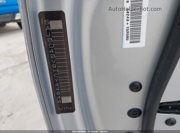 SAJBD4BV9HCY44644 2017 JAGUAR XF Серебряный Вид подкапотного пространства