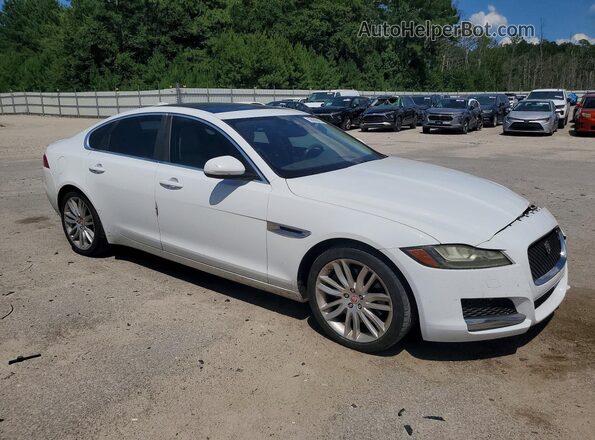 SAJBE4BV9GCY10991 2016 JAGUAR XF White Delantero derecho