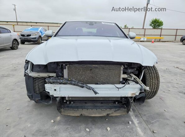 SAJBF4BV8GCY06363 2016 JAGUAR XF White Vista frontal