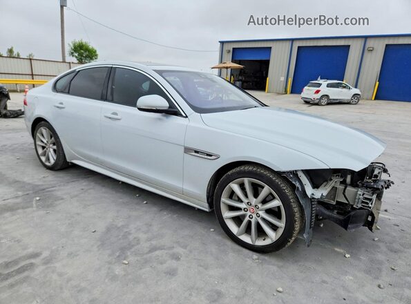 SAJBF4BV8GCY06363 2016 JAGUAR XF White Delantero derecho