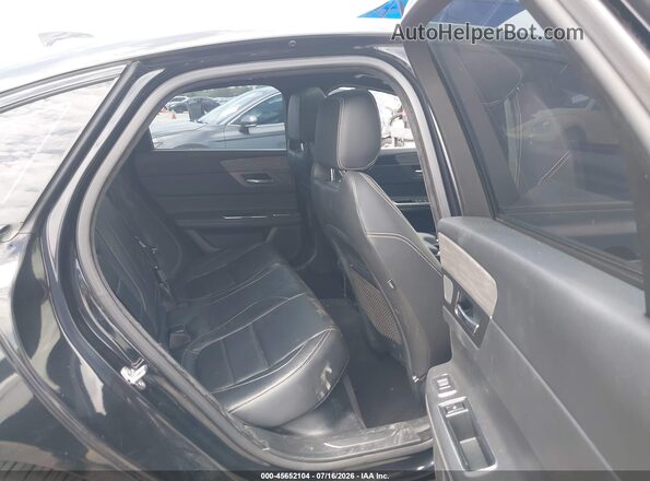 SAJBG4BV9GCY06479 2016 JAGUAR XF Black Vista de la etiqueta del VIN