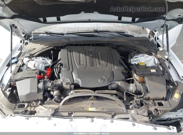 SAJBH4EV4JCY53242 2018 JAGUAR XF White Vista trasera