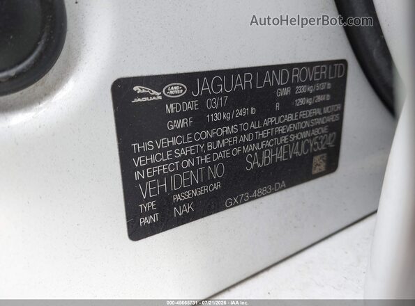 SAJBH4EV4JCY53242 2018 JAGUAR XF White Vista del compartimento del motor