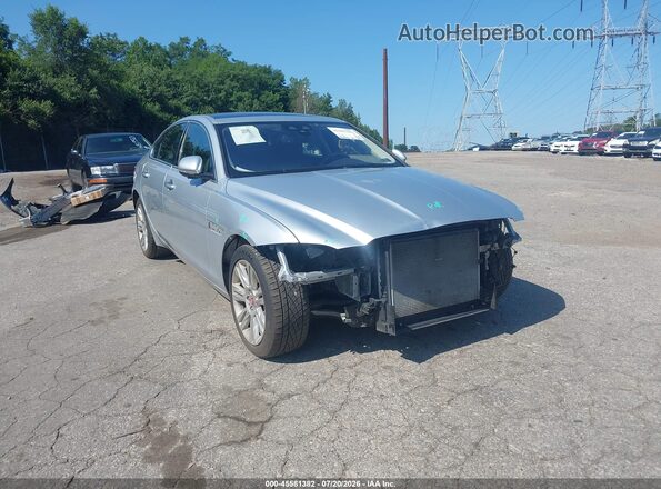 SAJBJ4BV9HCY34964 2017 JAGUAR XF Silver 
