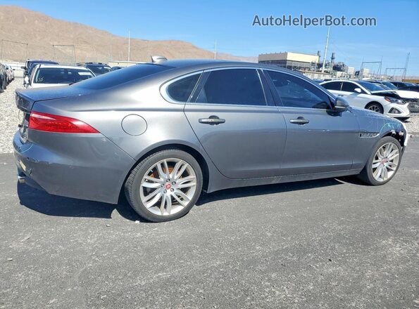 SAJBK4BV0HCY39533 2017 JAGUAR XF Gray Trasero derecho