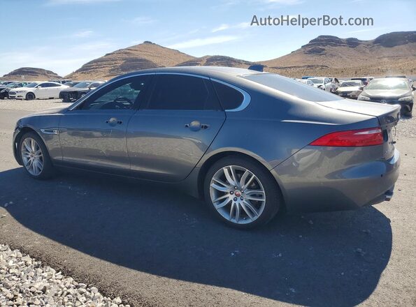 SAJBK4BV0HCY39533 2017 JAGUAR XF Gray Trasero izquierdo