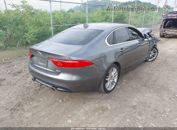 SAJBK4BV4HCY27319 2017 JAGUAR XF Gray უკანა მარჯვენა