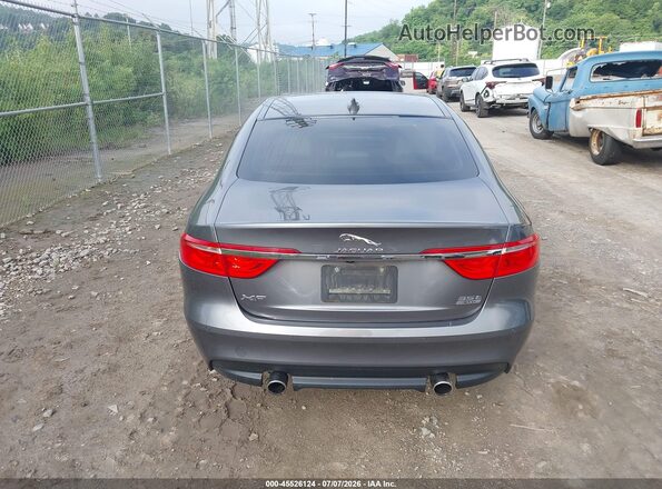 SAJBK4BV4HCY27319 2017 JAGUAR XF Gray 
