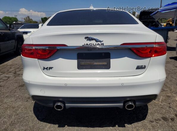 SAJBK4BV6HCY28598 2017 JAGUAR XF White Вид ззаду