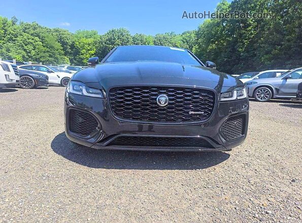 SAJBL4GX0RCY96548 2024 JAGUAR XF Black Widok z przodu