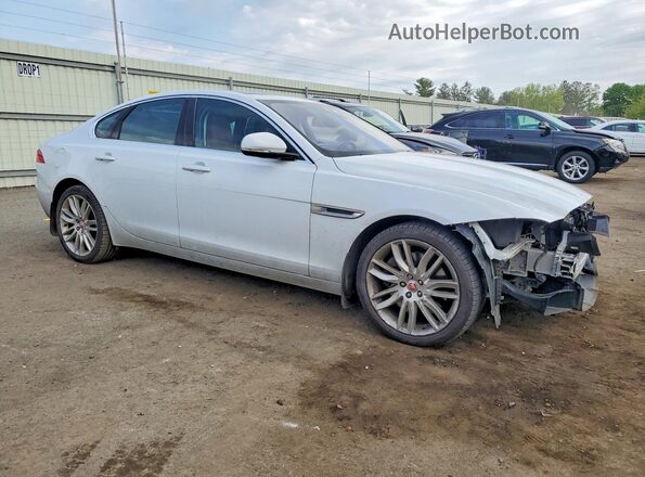 SAJBN4EV9JCY54699 2018 JAGUAR XF White Przód prawy