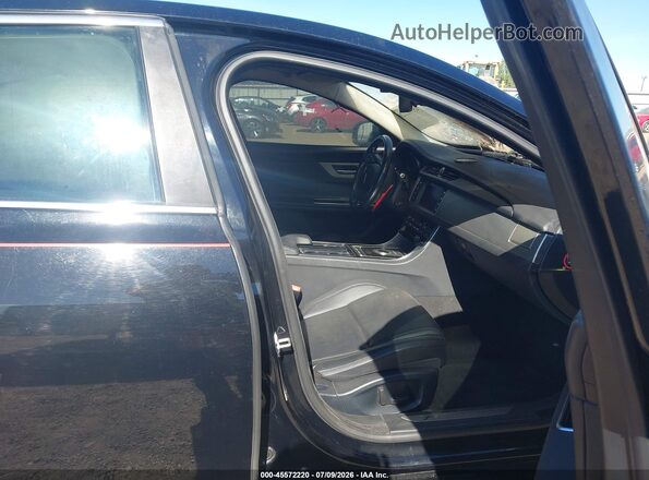 SAJBR4FX0JCY69368 2018 JAGUAR XF Black Widok wnętrza z przodu