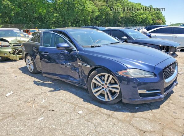SAJWA1C76H8W10554 2017 JAGUAR XJ Blue Front right