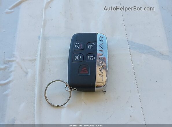 SAJWA2GE3GMW03033 2016 JAGUAR XJ Black Առջևի վահանակի տեսք