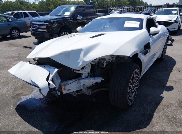 SAJWA6AT0H8K41221 2017 JAGUAR F-TYPE White Vista frontal