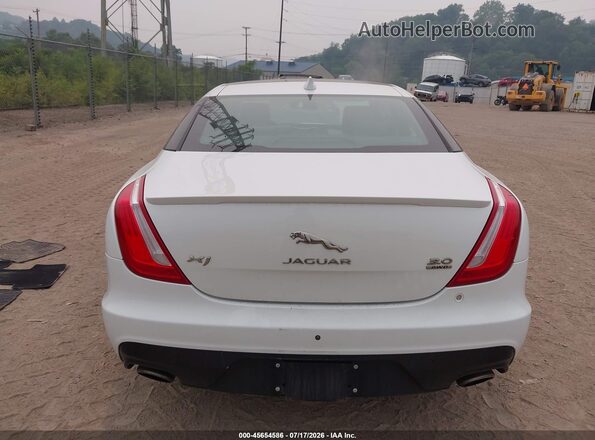 SAJWJ1CD6H8W05179 2017 JAGUAR XJ White 