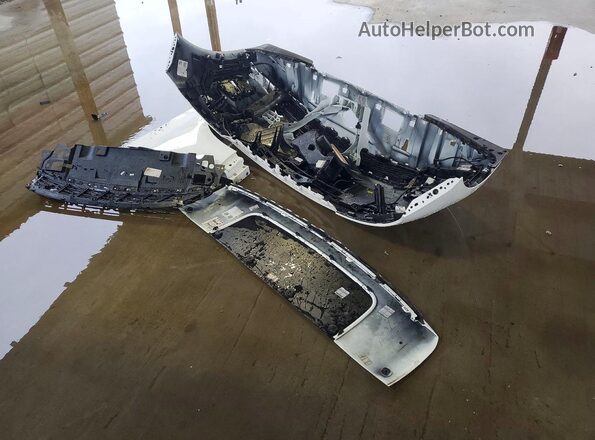 SAL1L9E48SA498580 2025 LAND ROVER RANGE White Widok naklejki z numerem VIN