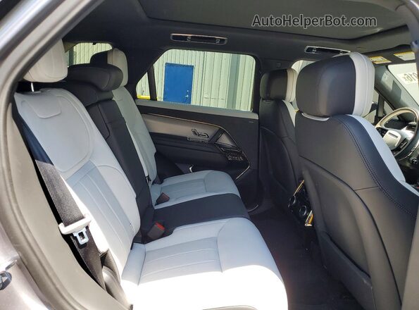 SAL1L9FU8RA414136 2024 LAND ROVER RANGE Silver Vista de los asientos traseros