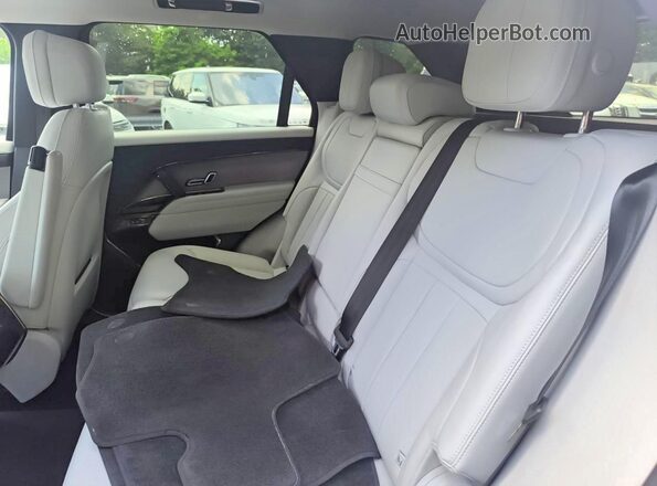 SAL1P9EU2PA153332 2023 LAND ROVER RANGE Gray Շարժիչի բաժամունքի տեսք